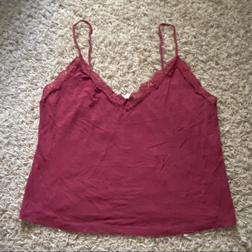 LA Hearts Burgundy Cropped Flowy Lace Tank Top
